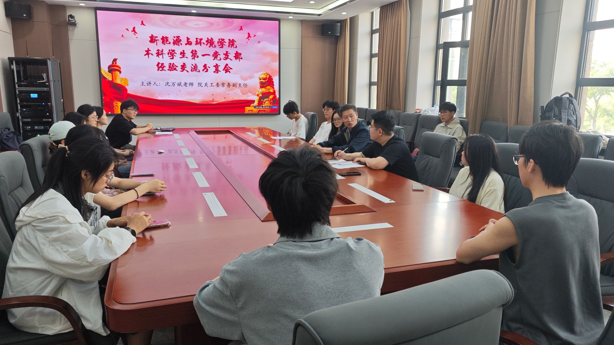 奋斗正当时
